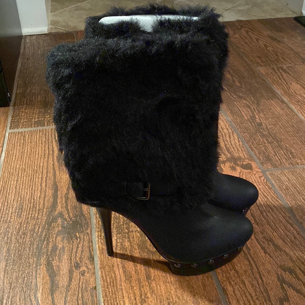 Bebe boots